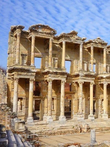 Untitled Design 440x586 (2)